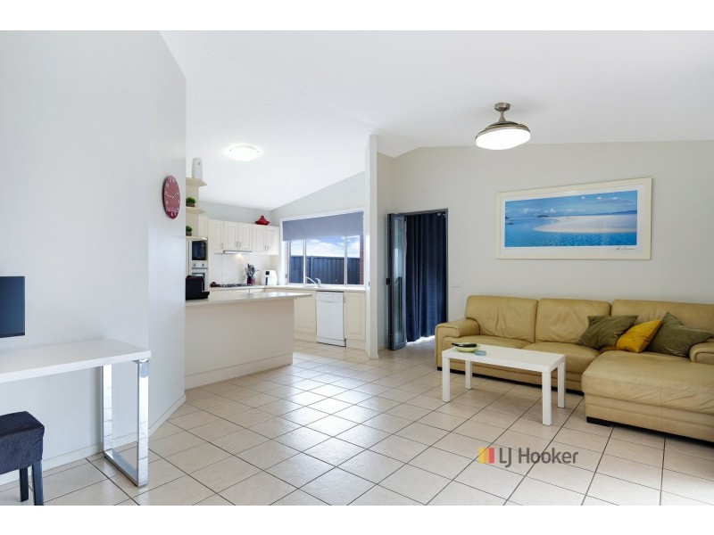 33 Homestead Road, Wadalba NSW 2259
