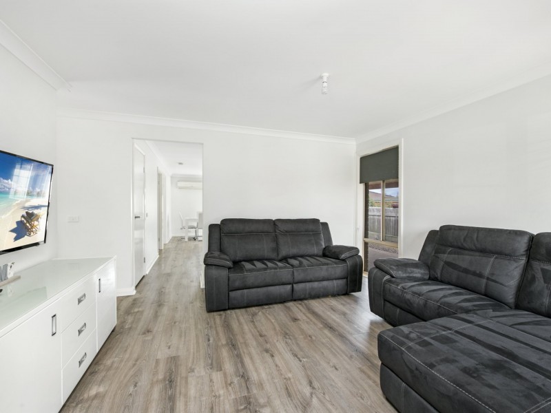 26 Barragoola Road, Blue Haven NSW 2262