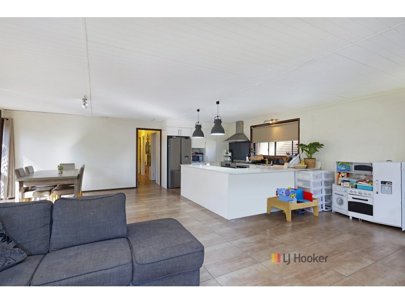 286 Tuggerawong Road, Tuggerawong NSW 2259