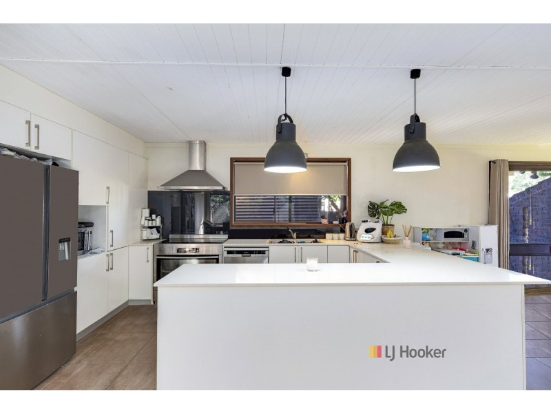 286 Tuggerawong Road, Tuggerawong NSW 2259