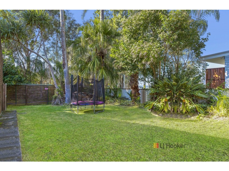 286 Tuggerawong Road, Tuggerawong NSW 2259