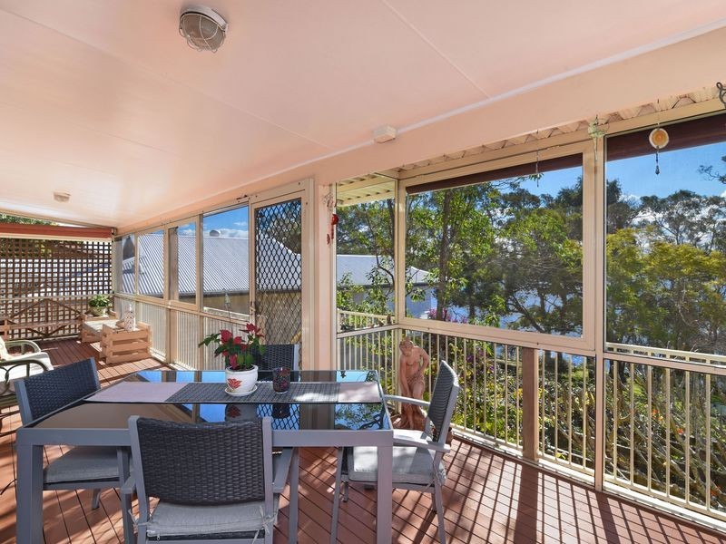 1 Eucla Road, Gwandalan NSW 2259