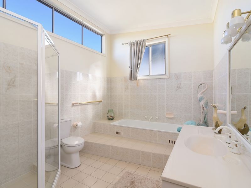 1 Eucla Road, Gwandalan NSW 2259