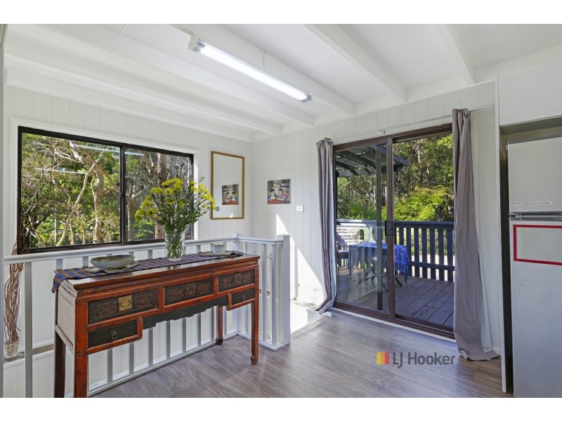 11 Merinda Avenue, Charmhaven NSW 2263