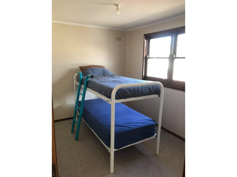 2 Wilga Crescent, Cobar NSW 2835