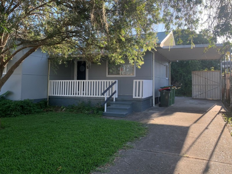 6 Delia Avenue, Budgewoi NSW 2262