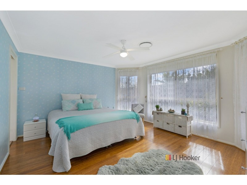 15 Mountain View Drive, Woongarrah NSW 2259