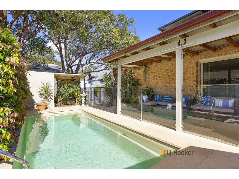 2 Starboard Row, Lake Munmorah NSW 2259