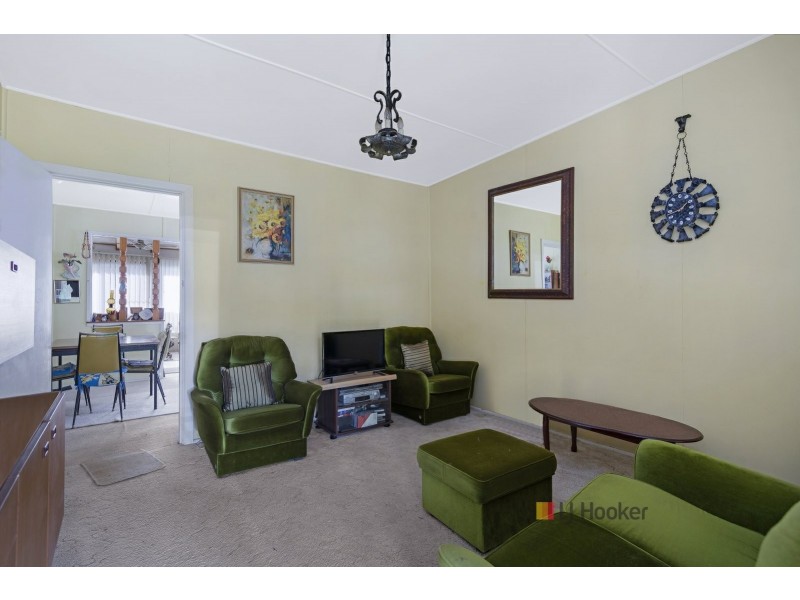 17 Scenic Drive, Budgewoi NSW 2262