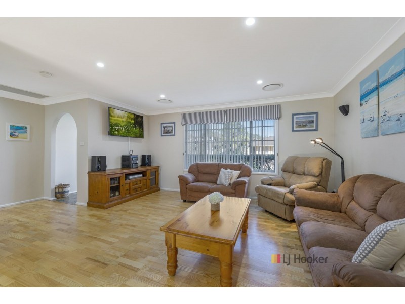 49 Karangal Crescent, Buff Point NSW 2262