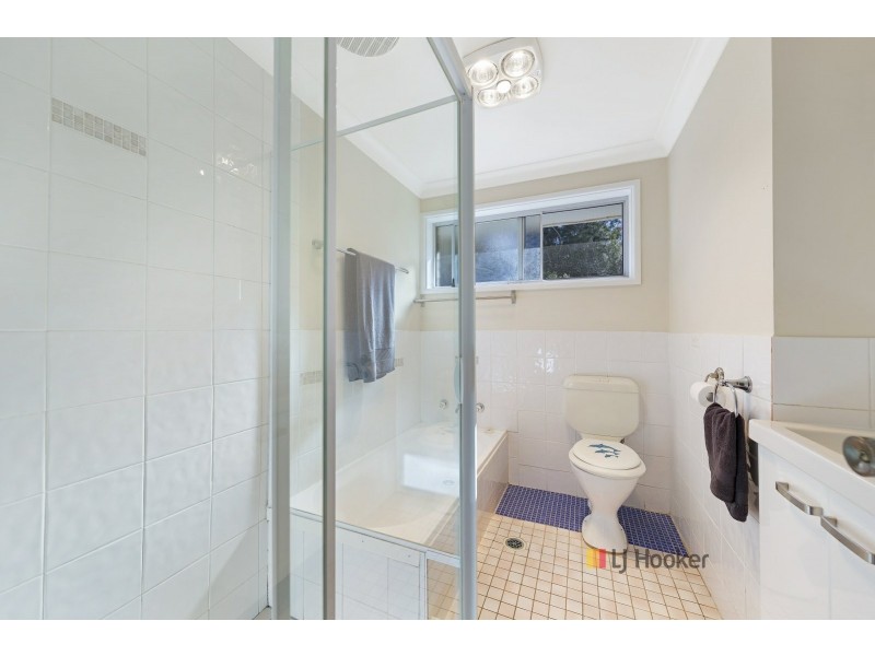 49 Karangal Crescent, Buff Point NSW 2262