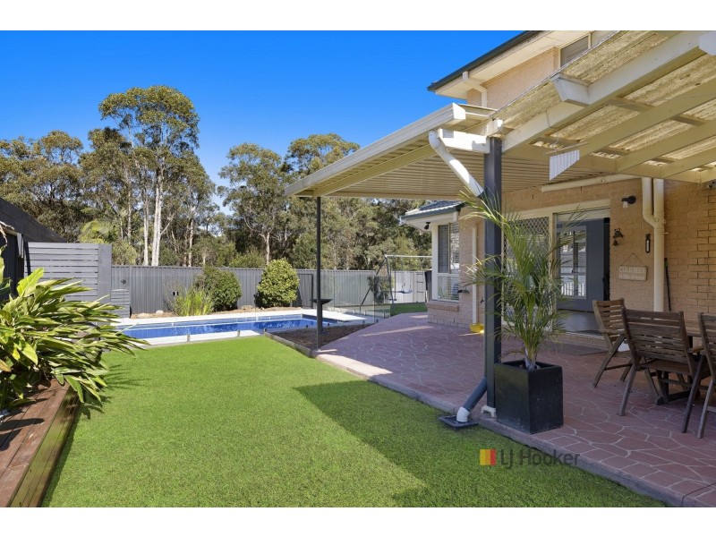 26 Pinehurst Way, Blue Haven NSW 2262