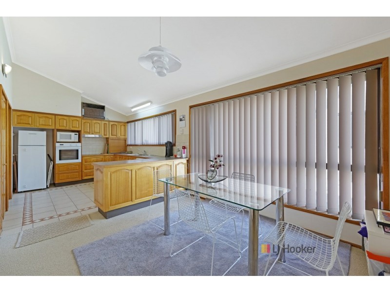 25 Lauren Avenue, Lake Munmorah NSW 2259