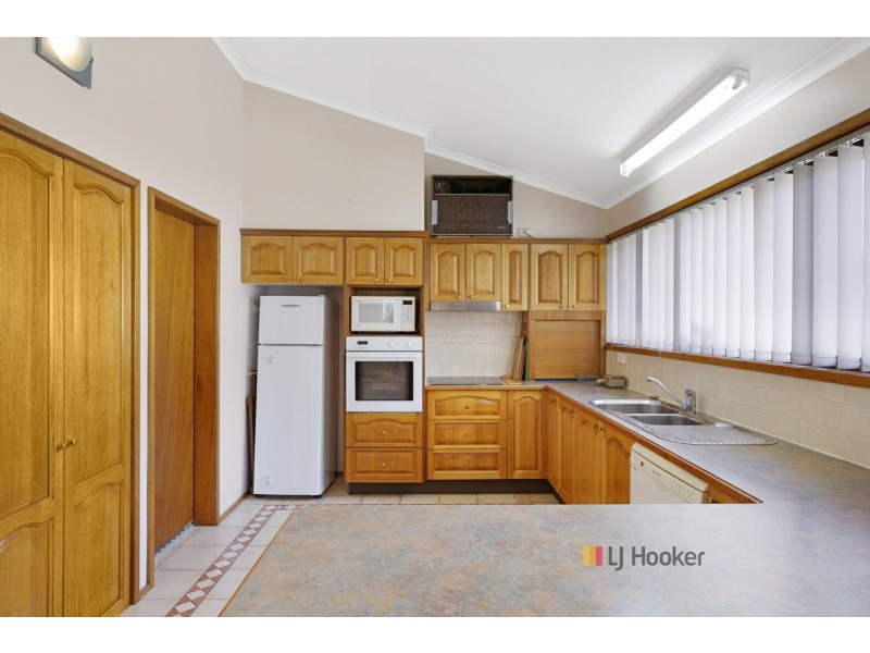 25 Lauren Avenue, Lake Munmorah NSW 2259