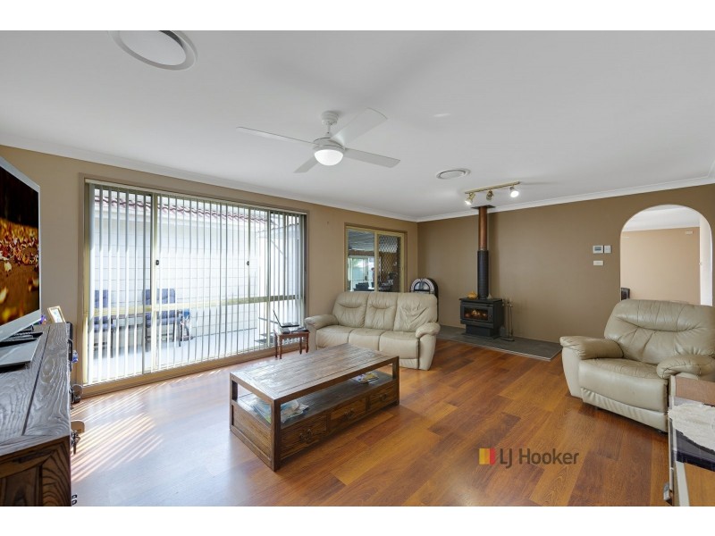 25 Collendina Road, Gwandalan NSW 2259