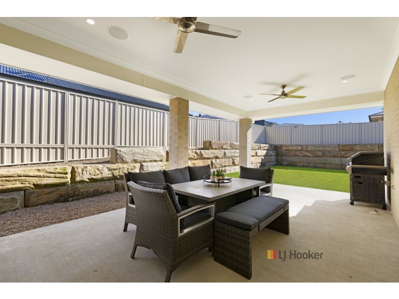 6 Rosemeadow Drive, Gwandalan NSW 2259