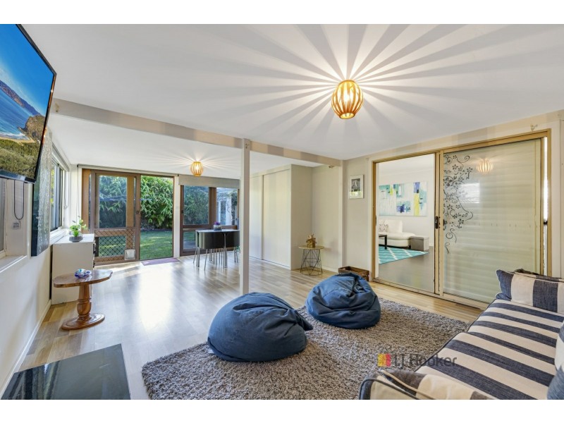 17 Kalani Street, Budgewoi NSW 2262