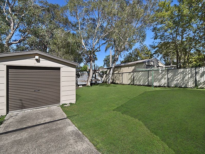 242 Scenic Drive, Budgewoi NSW 2262