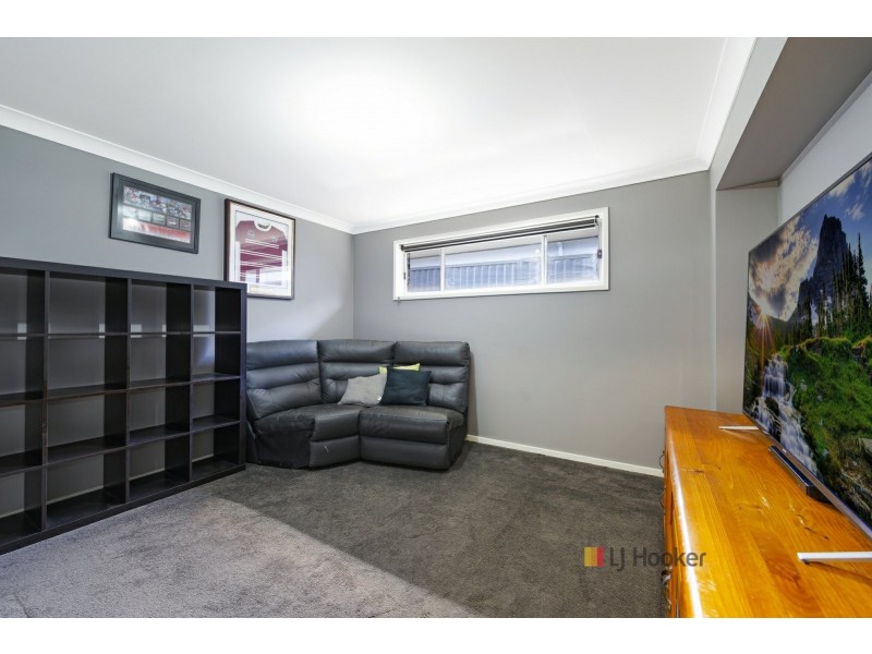 8 Carroll Circuit, Cooranbong NSW 2265