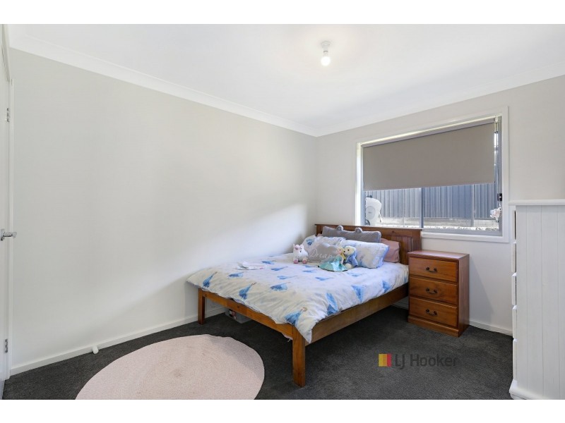 8 Carroll Circuit, Cooranbong NSW 2265