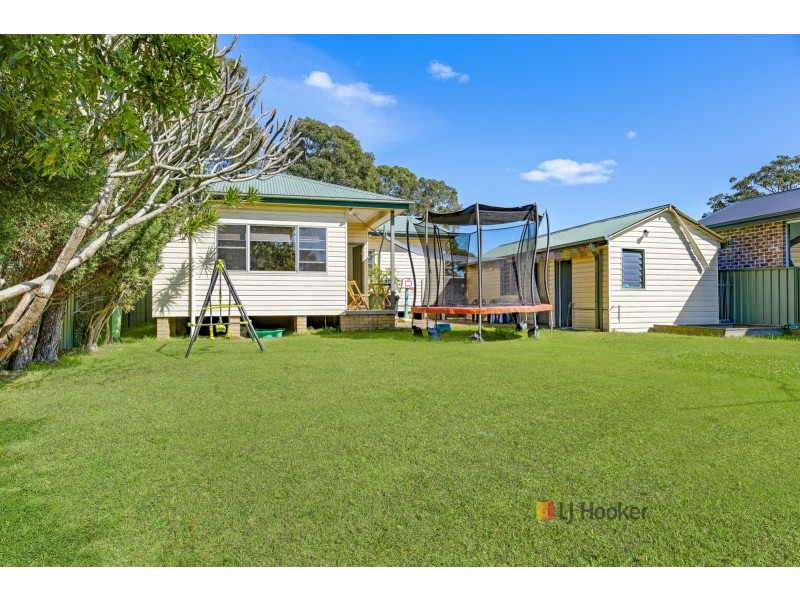 1 Coonanga Avenue, Budgewoi NSW 2262