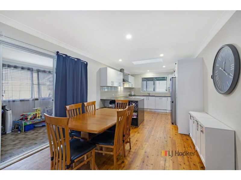 20 Ocean View Road, Gorokan NSW 2263