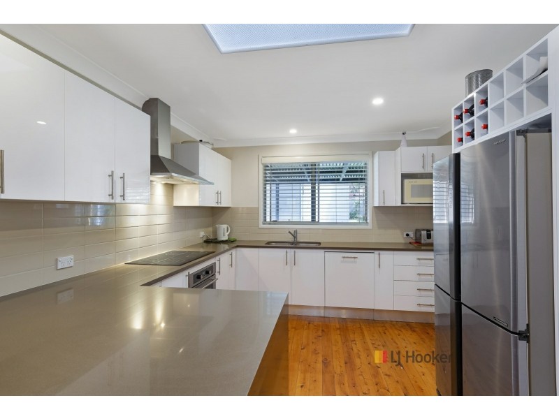 20 Ocean View Road, Gorokan NSW 2263