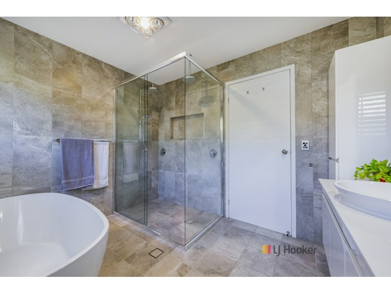 33 Roberta Street, Tumbi Umbi NSW 2261