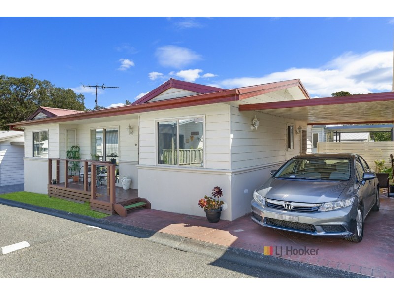 Unit 70/2 Macleay Drive, Halekulani NSW 2262