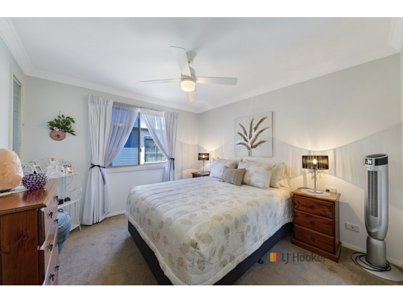 Unit 70/2 Macleay Drive, Halekulani NSW 2262