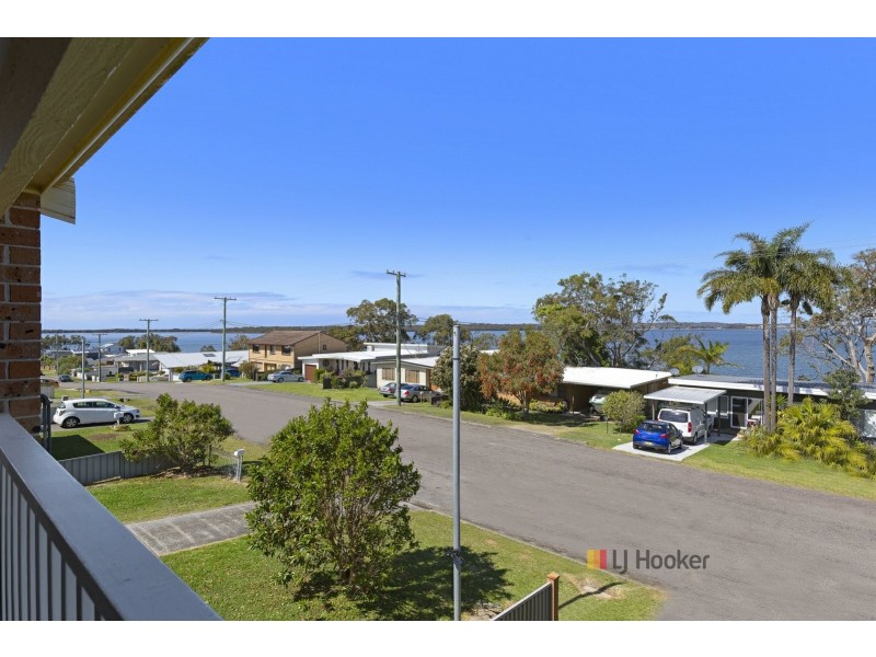 23 Buff Point Avenue, Buff Point NSW 2262