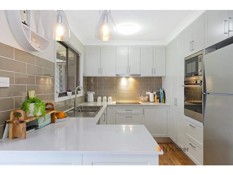 11 Birdwood Drive, Blue Haven NSW 2262