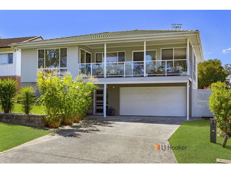 23 Diamond Head Drive, Budgewoi NSW 2262