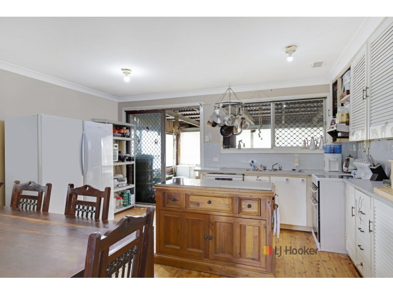 5 Windermere Avenue, Charmhaven NSW 2263