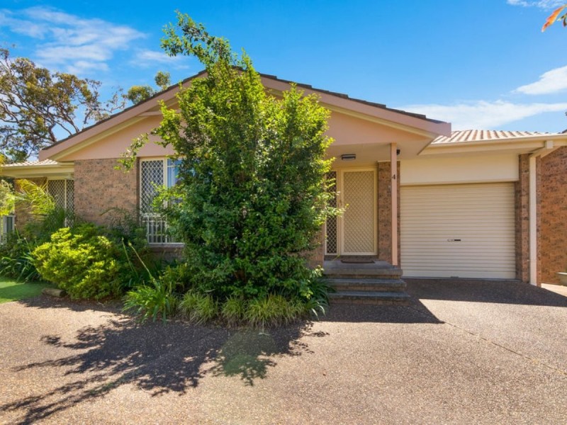 Villa 4/54 Gascoigne Road, Gorokan NSW 2263