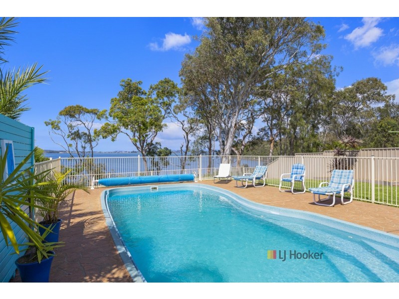 50 Buff Point Avenue, Buff Point NSW 2262