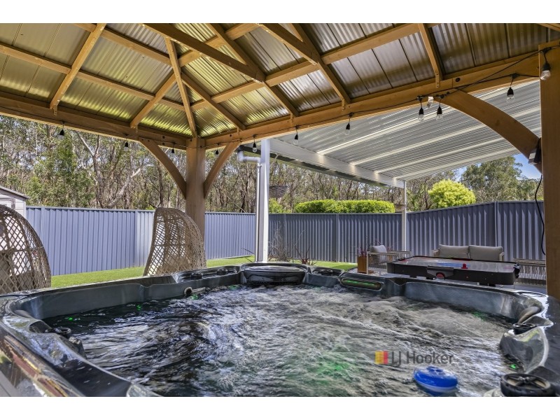 18 Kemira Avenue, Lake Munmorah NSW 2259