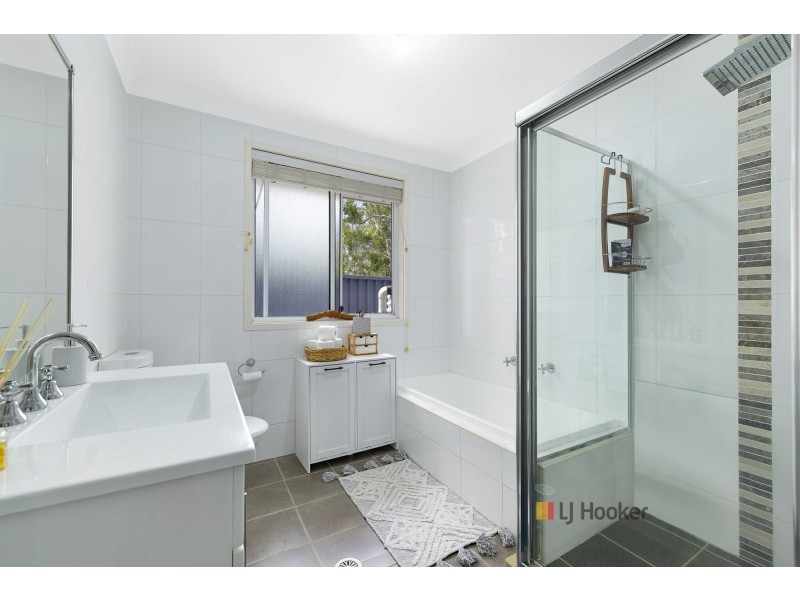 18 Kemira Road, Lake Munmorah NSW 2259