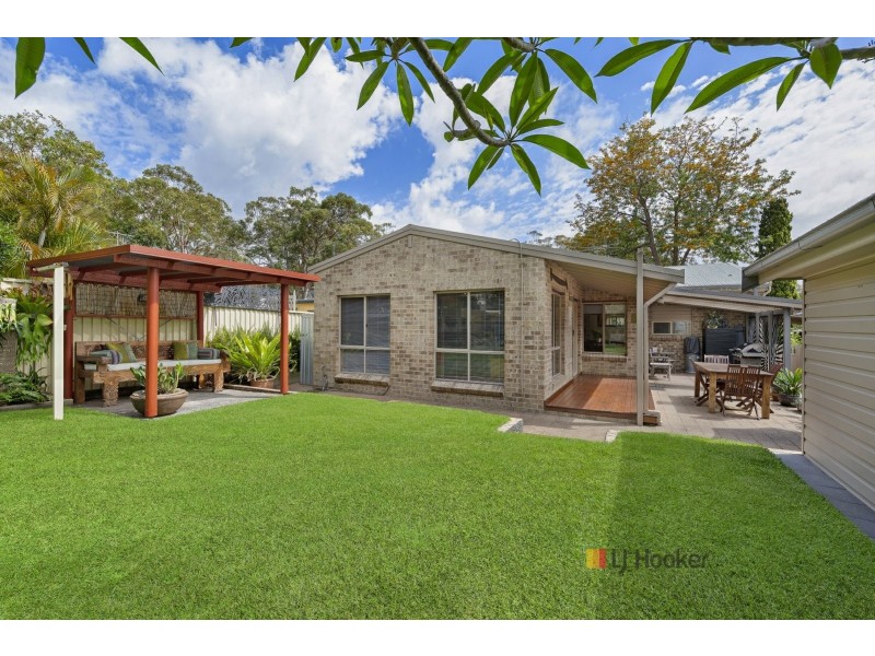 14 Munmorah Avenue, Charmhaven NSW 2263