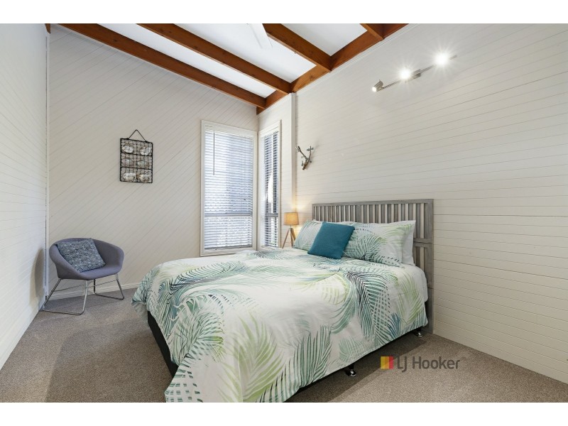 14 Munmorah Avenue, Charmhaven NSW 2263