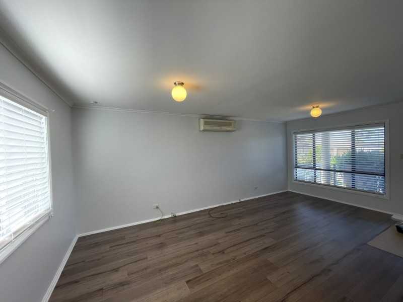 14 Woolana Avenue, Budgewoi NSW 2262