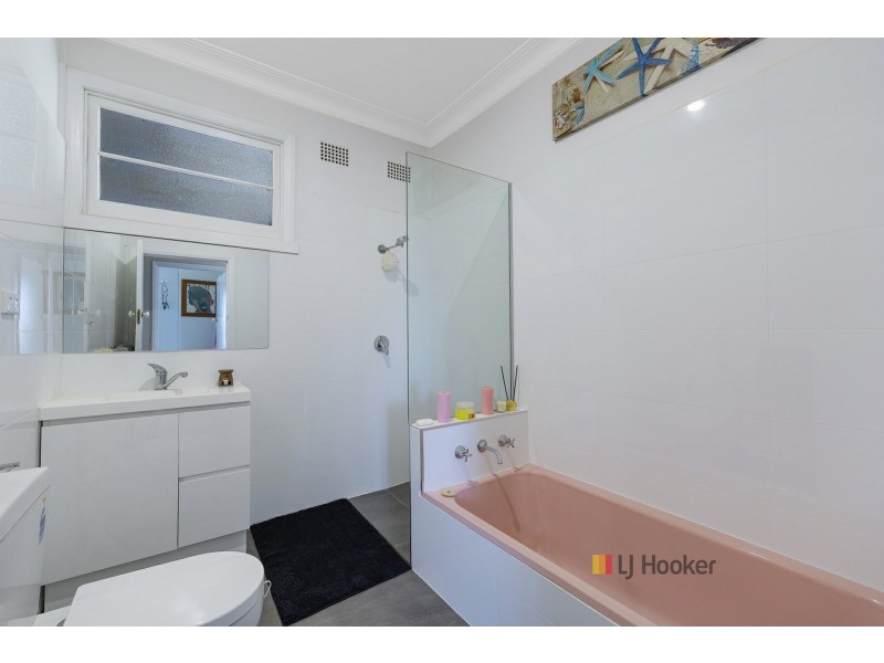 5 Noamunga Crescent, Gwandalan NSW 2259