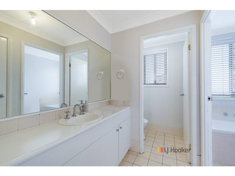 3 Camden Way, Watanobbi NSW 2259