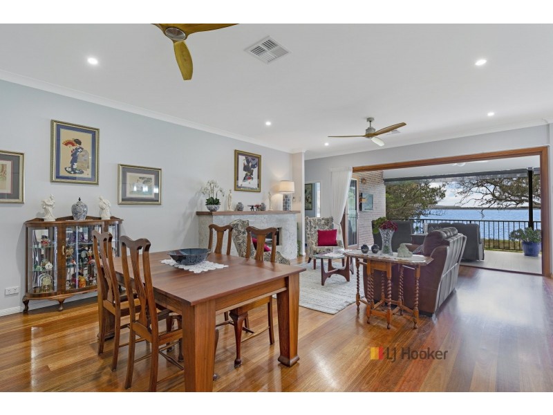 45 Sunrise Avenue, Budgewoi NSW 2262