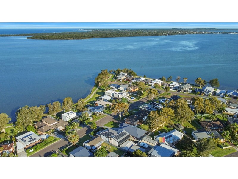 23 Woodland Parkway, Buff Point NSW 2262