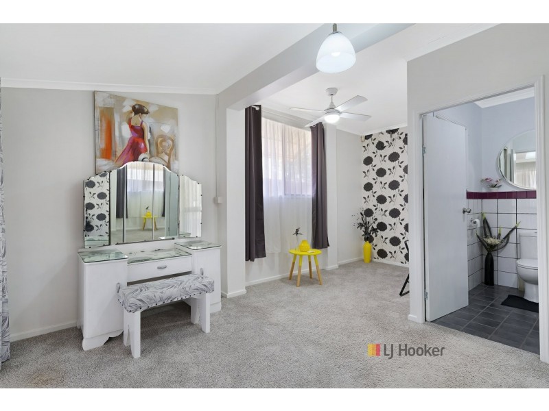 73 Wall Road, Gorokan NSW 2263