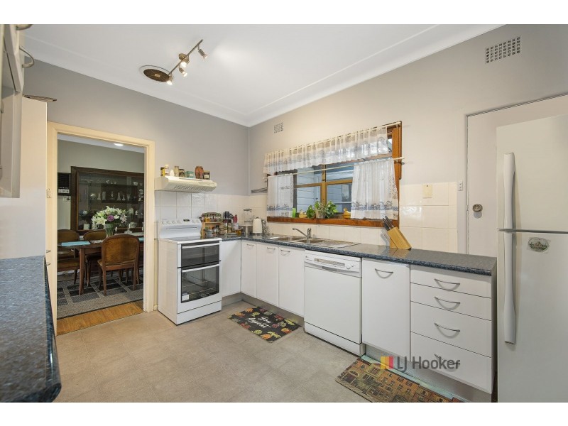 201 Tall Timbers Road, Kingfisher Shores NSW 2259
