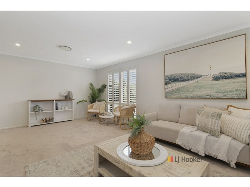 21 Barrington Drive, Woongarrah NSW 2259