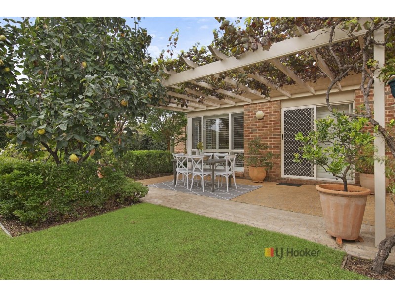 21 Barrington Drive, Woongarrah NSW 2259