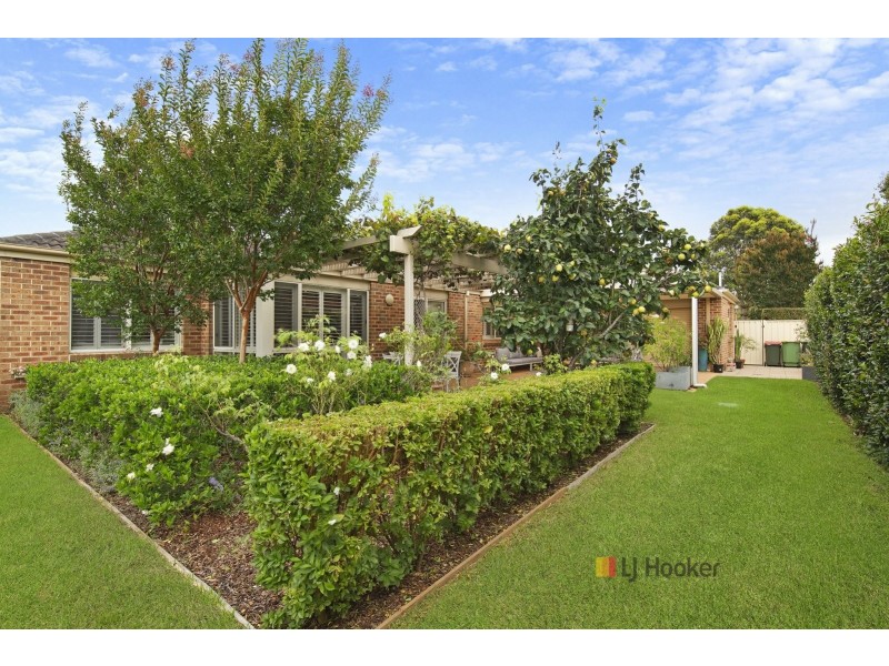 21 Barrington Drive, Woongarrah NSW 2259